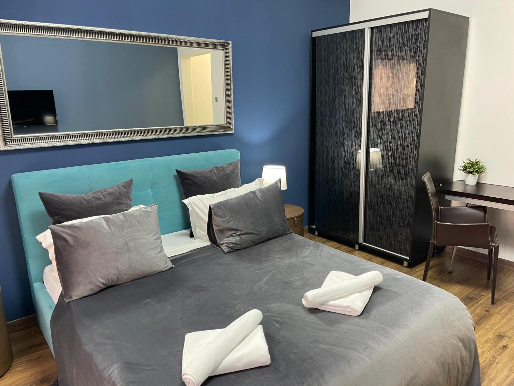 Metropole Apartments Studio City Bucarest Esterno foto